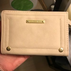 Nwt Joe’s Jeans Naomi slim wallet